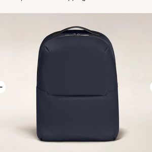 NWT Away The Everywhere Zip Backpack